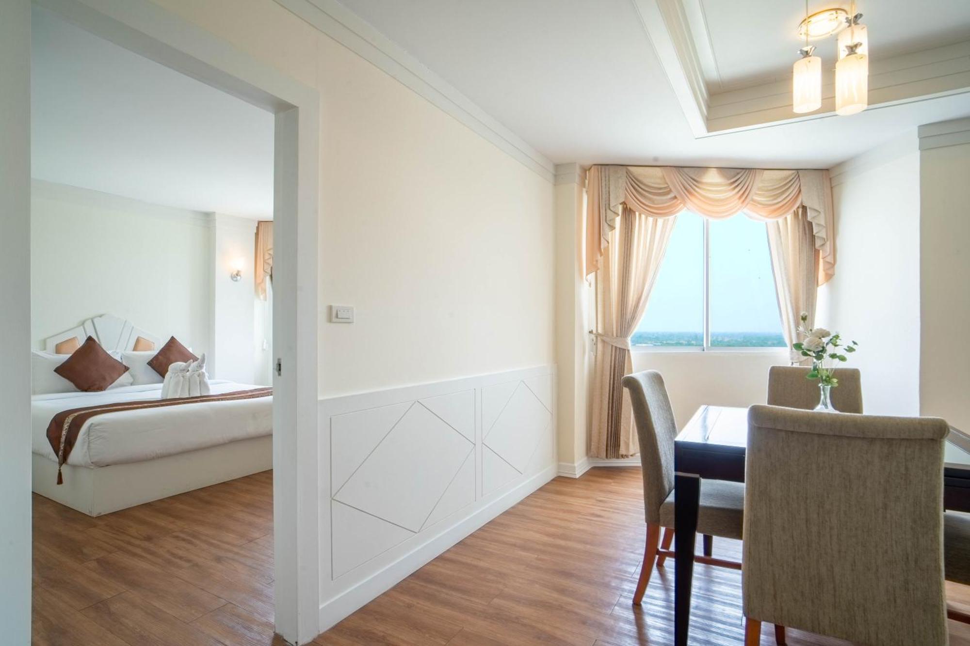 Thong Tarin Hotel Surin
