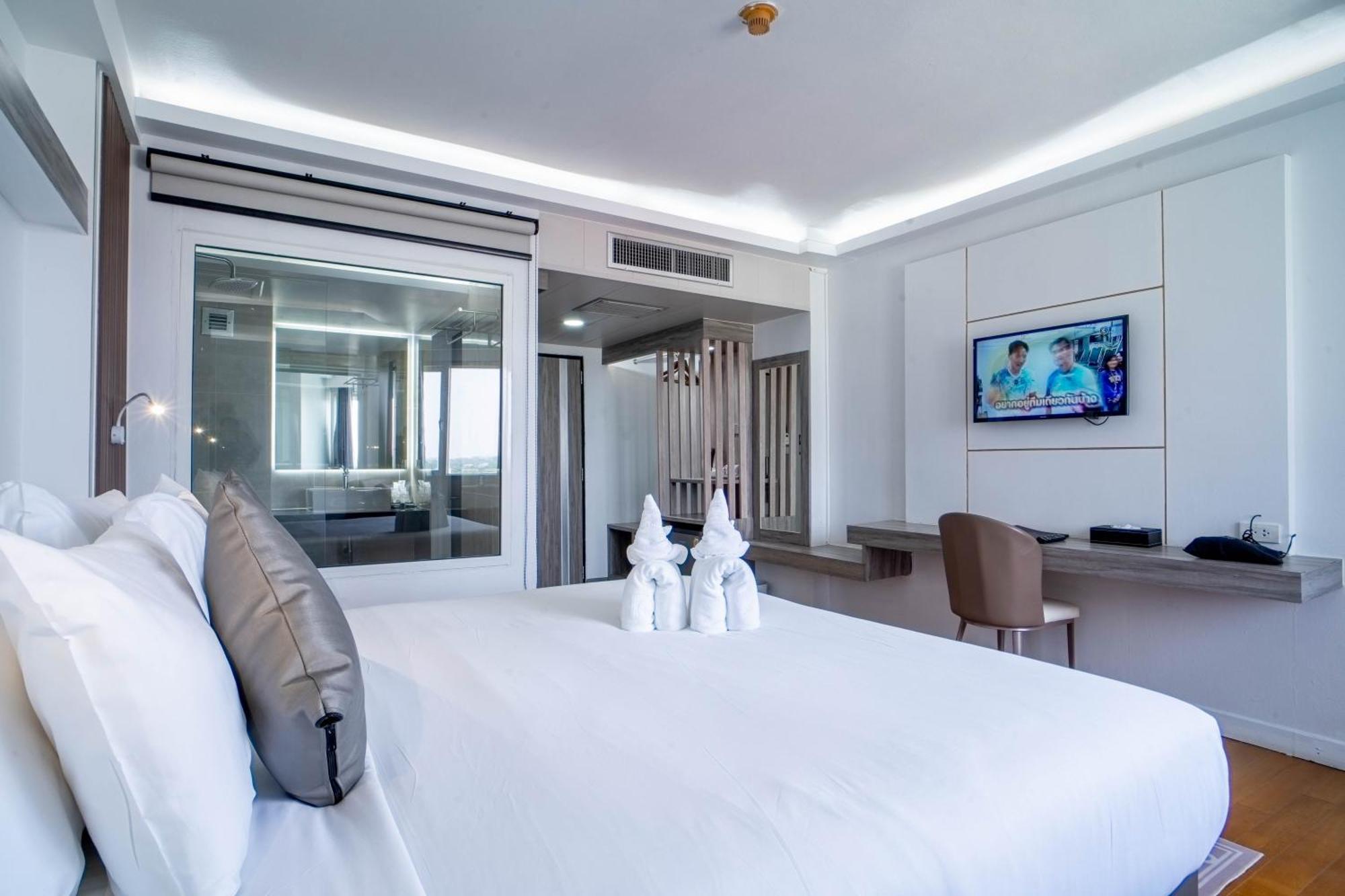 Thong Tarin 3* Surin